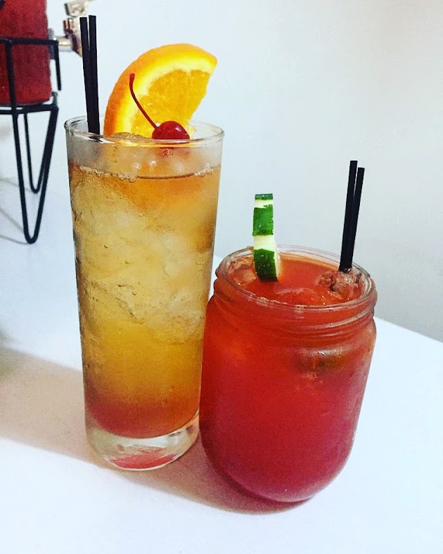 Icey Drinks And Cocktails