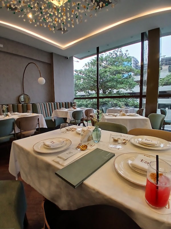 Taj Restaurant | Bar