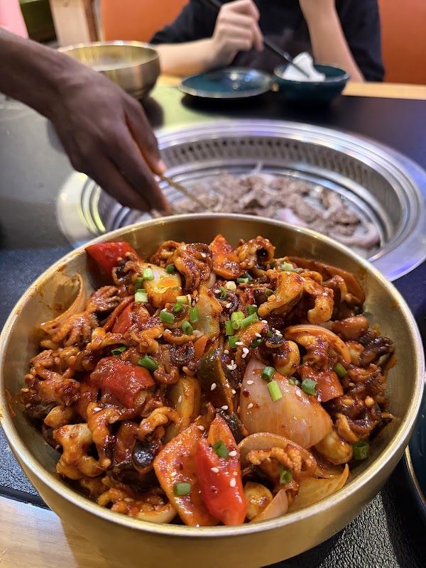 HUA HAN Korean/Chinese Restaurant