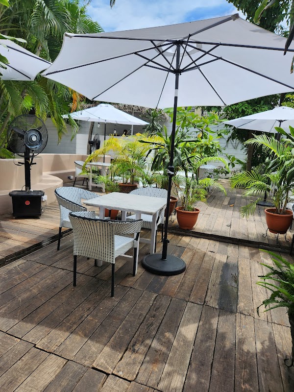 The Ona Lagos Restaurant Lounge