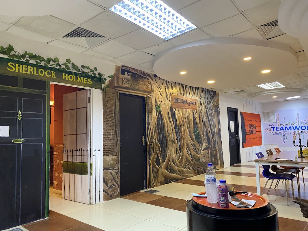 Escape Room 33