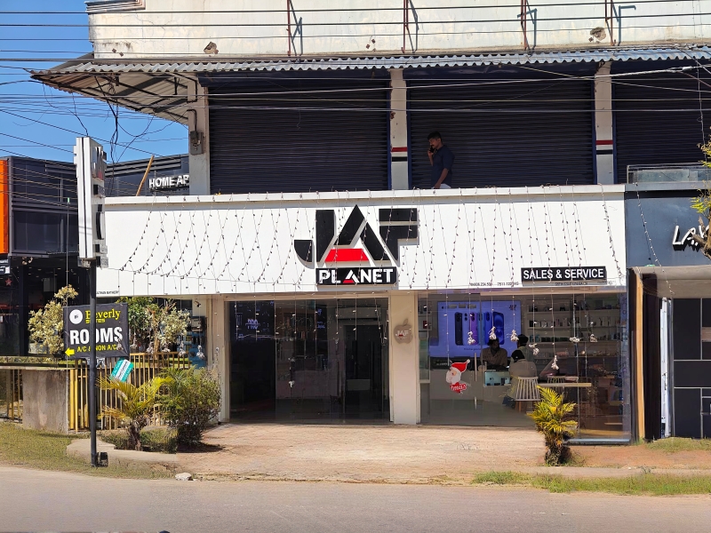 Jaf Planet, Sultan Bathery