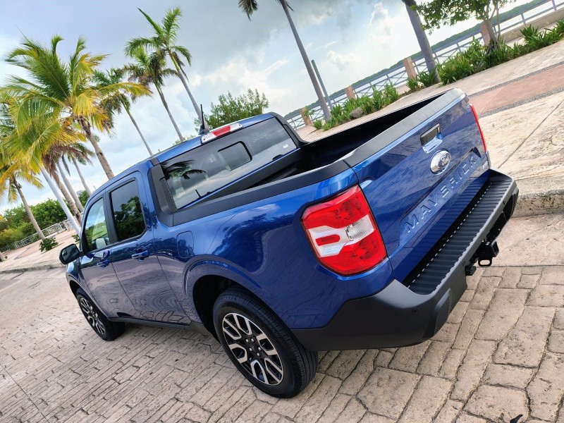 Foto 1 de 3 — 2024 Ford Maverick Lariat AWD