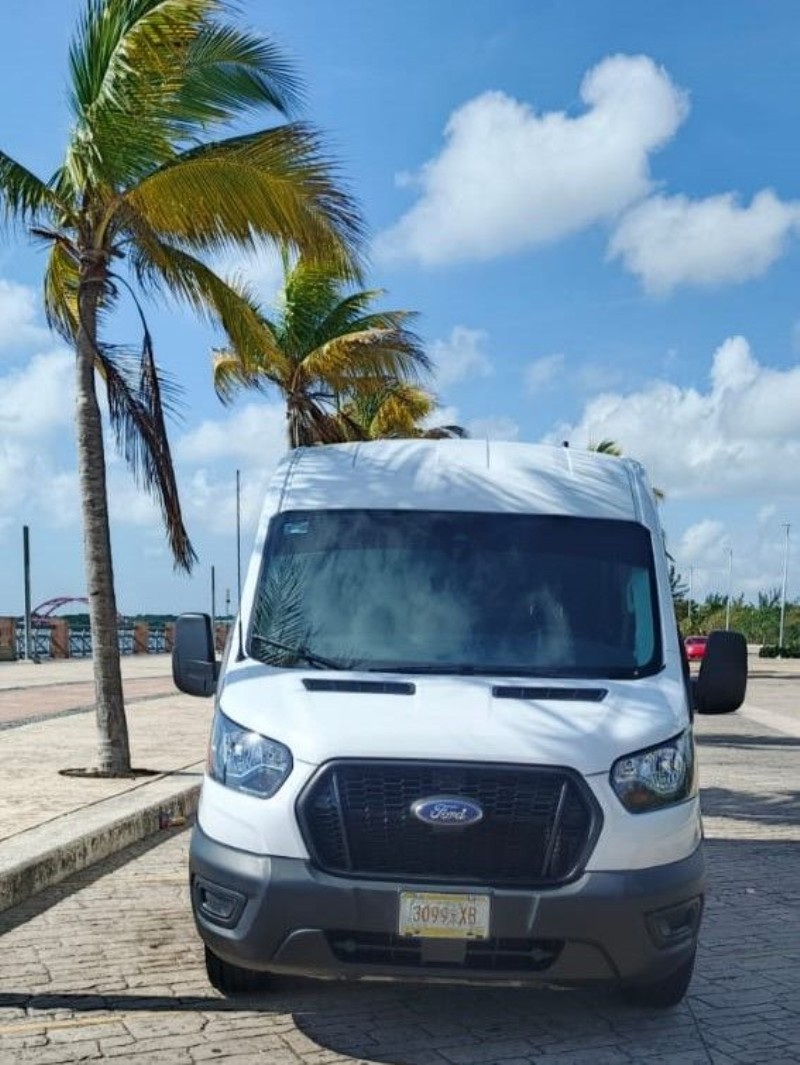 2023 Ford Transit Van 410M TECHO MEDIANO