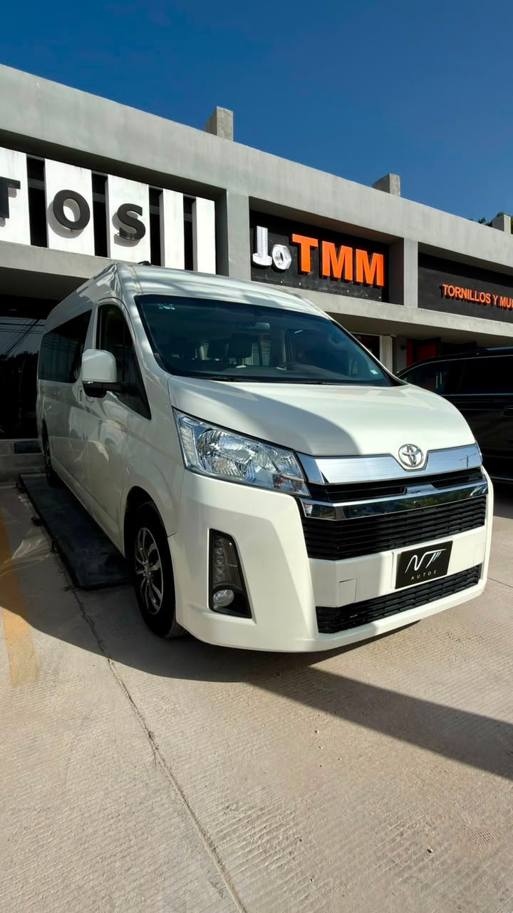 2024 Toyota Hiace L6 3.5 12 PAS
