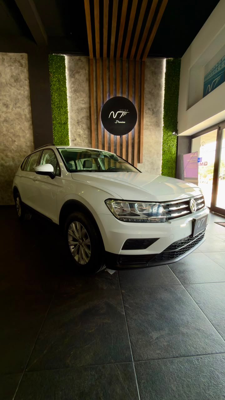 2018 Volkswagen Tiguan TRENDLINE 1.4L
