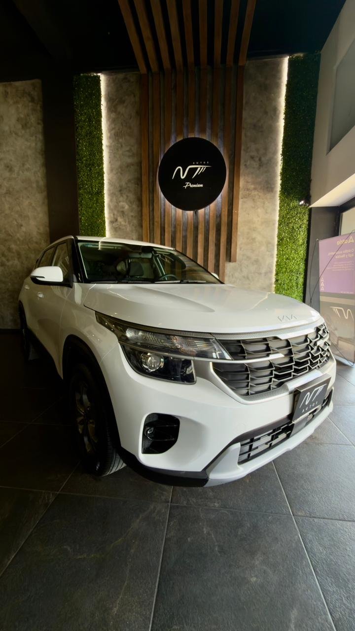 2024 Kia Seltos EX CVT 1.5L