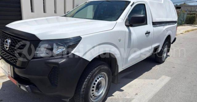 Foto 1 de 3 — 2022 Nissan NP Estándar