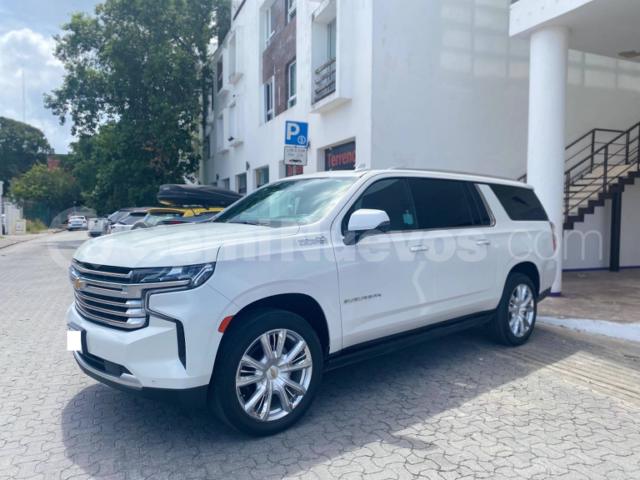 Foto 1 de 3 — 2021 Chevrolet Suburban 6.2 V8 High Country At