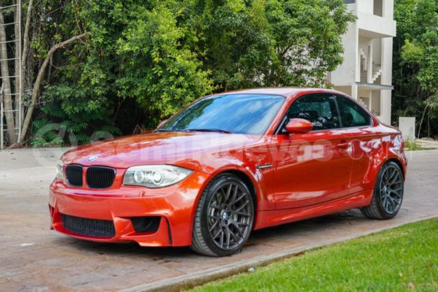 Foto 1 de 3 — 2012 BMW 1 M Estándar