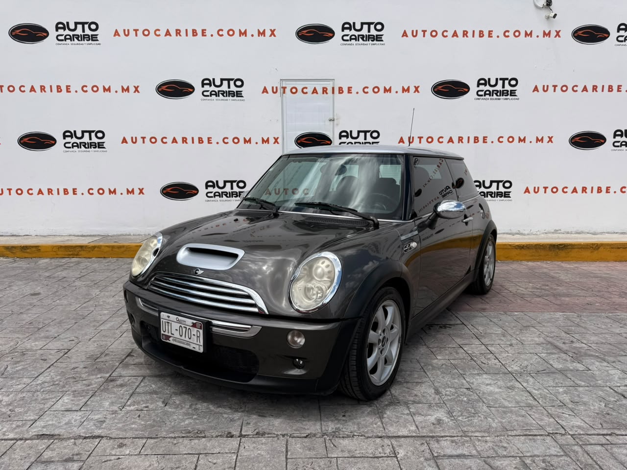 Foto 1 de 3 — 2006 MINI Cooper S