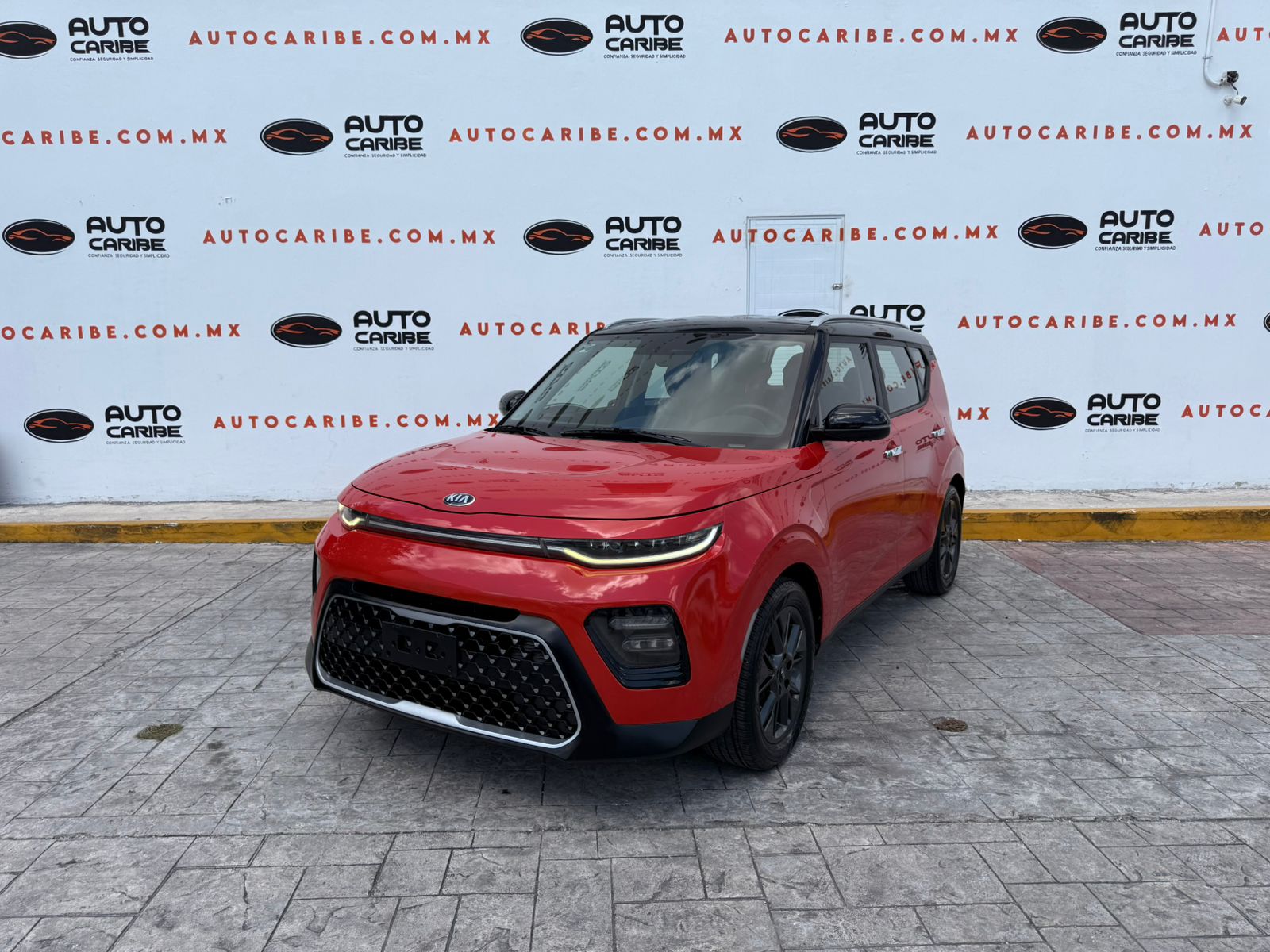 Foto 1 de 3 — 2021 Kia Soul EX