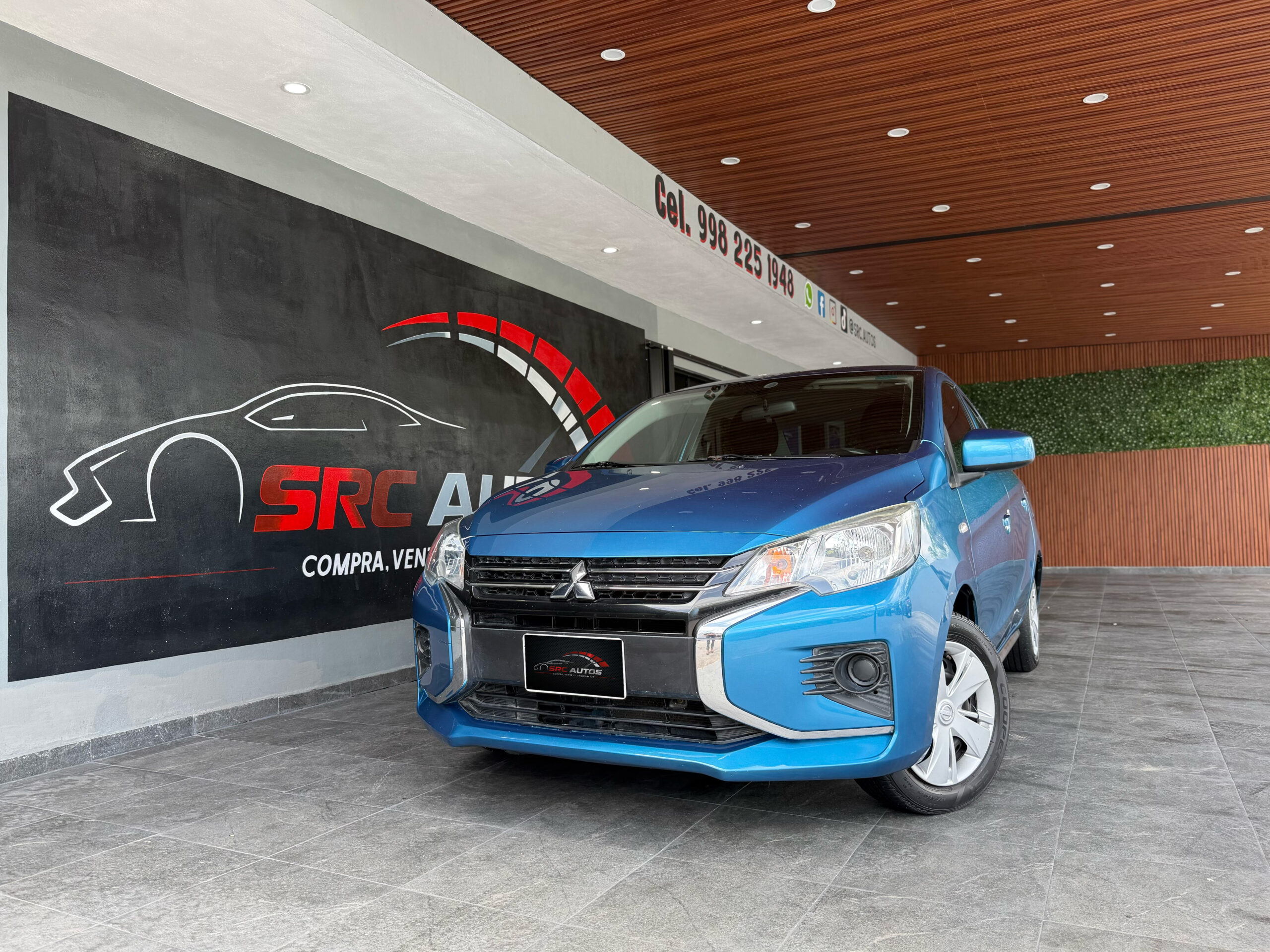 Foto 1 de 3 — 2023 Mitsubishi Mirage