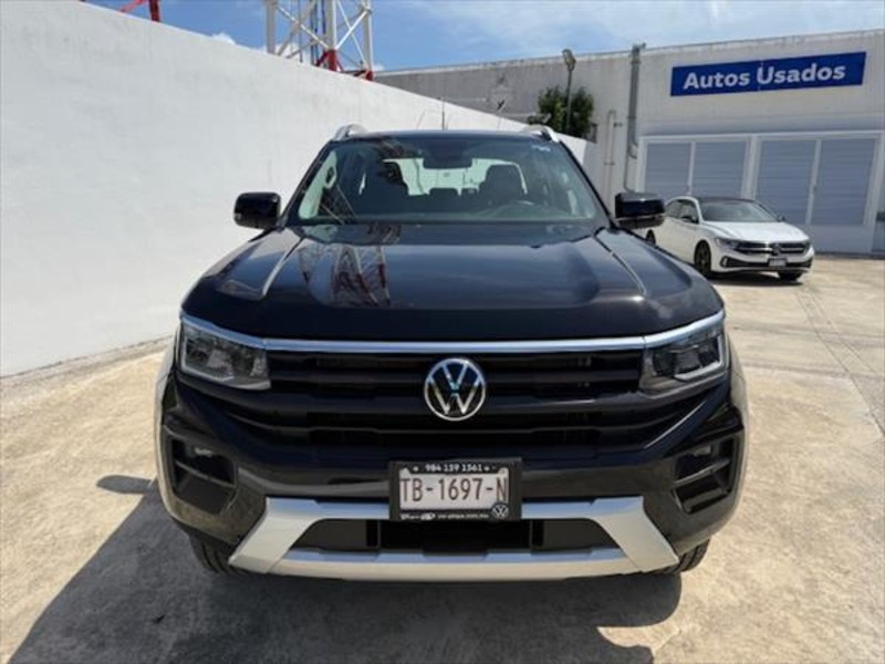 2024 Volkswagen Amarok LIFE L4 2.3T AUT