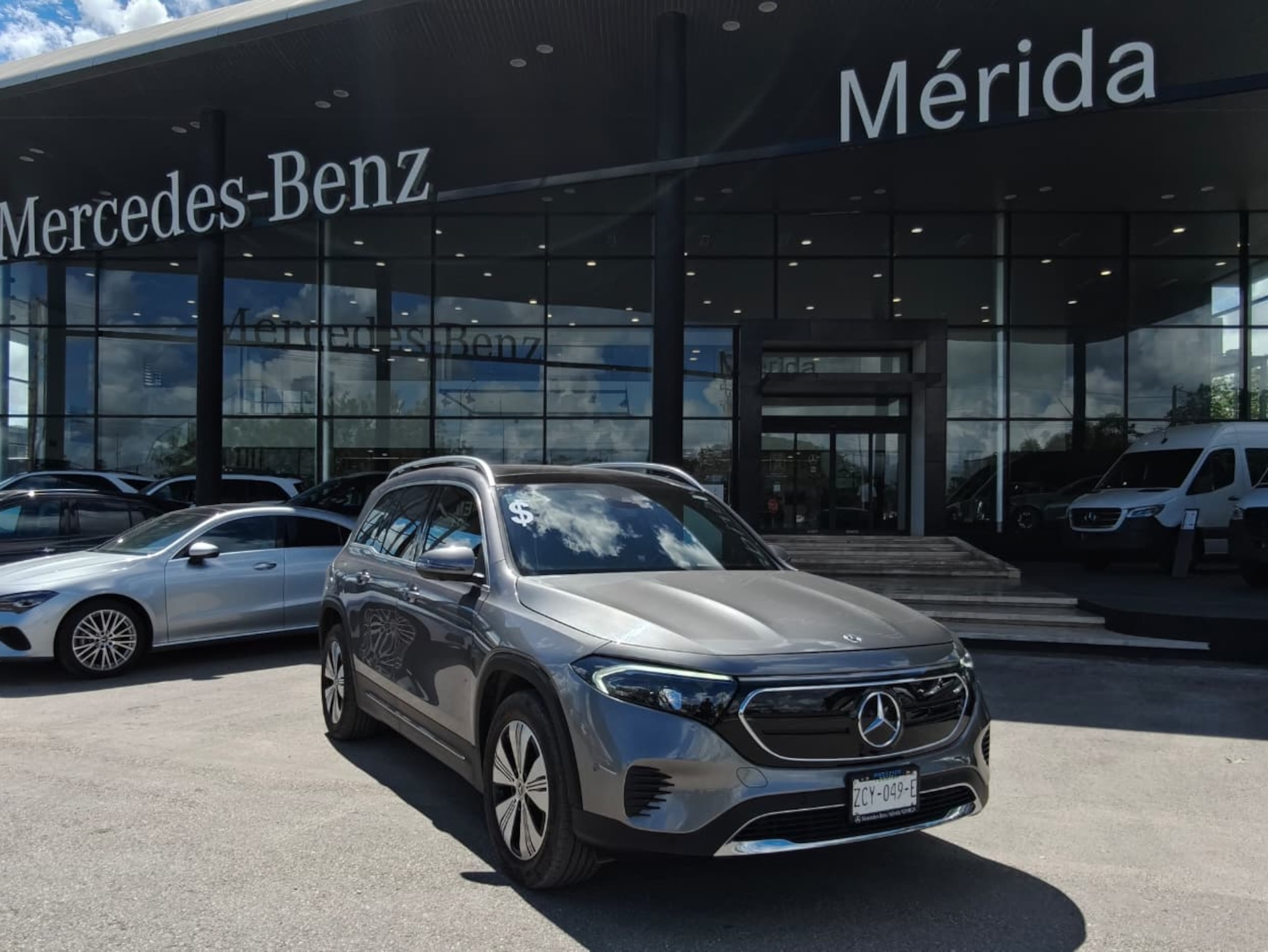 2022 Mercedes-Benz EQB 4MATIC
