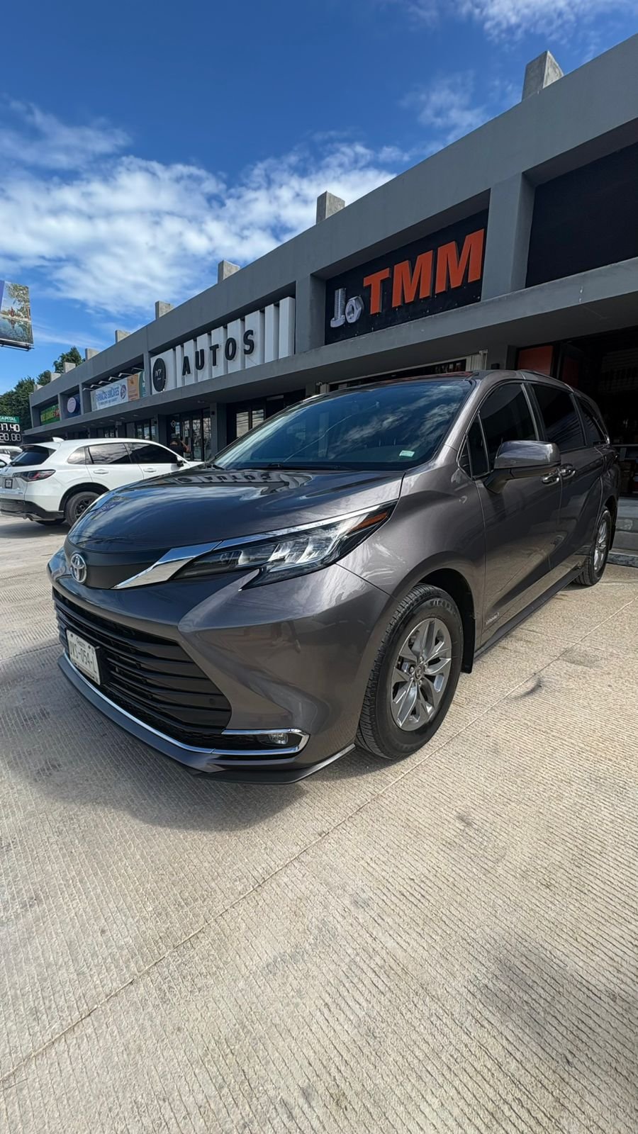 2021 Toyota Sienna XLE PIEL HVE