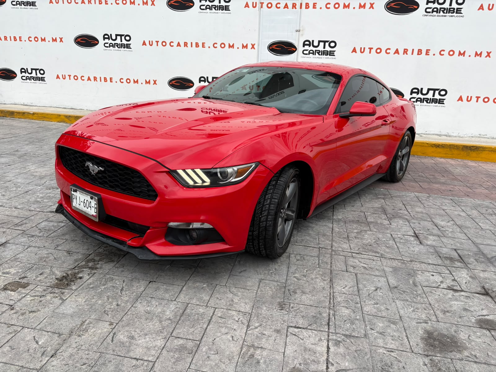 Photo 1 of 2 — 2016 Ford Mustang COUPE