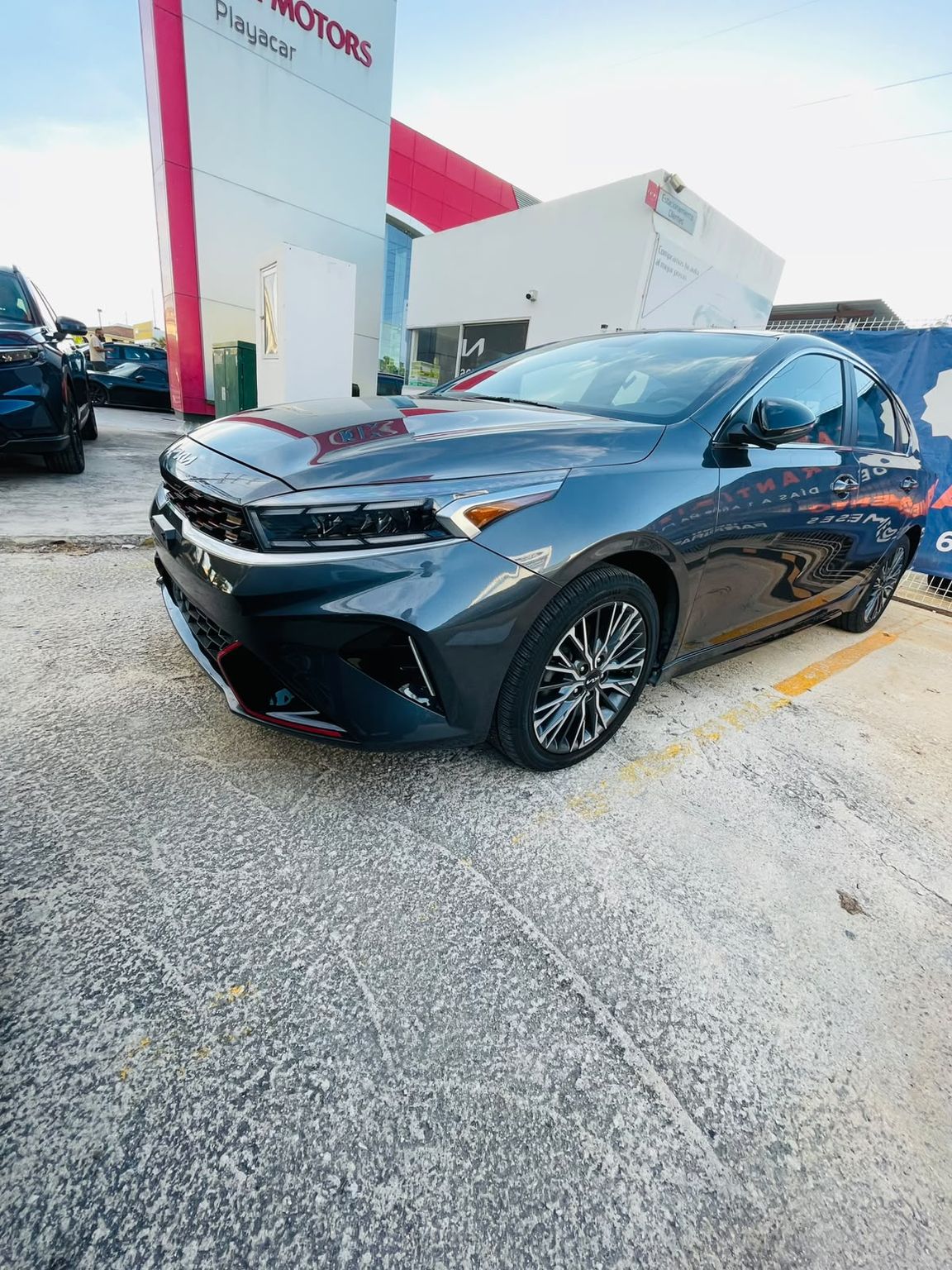 Foto 1 de 3 — 2023 Kia Forte 2.0 GT Line Sedan At