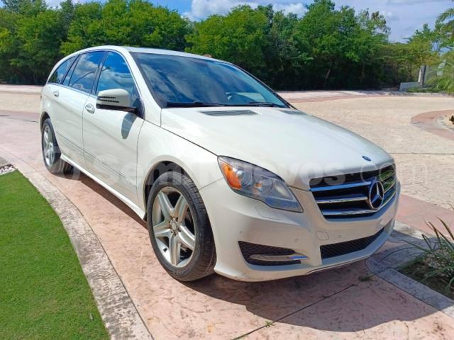 Foto 1 de 3 — 2012 Mercedes-Benz R Estándar