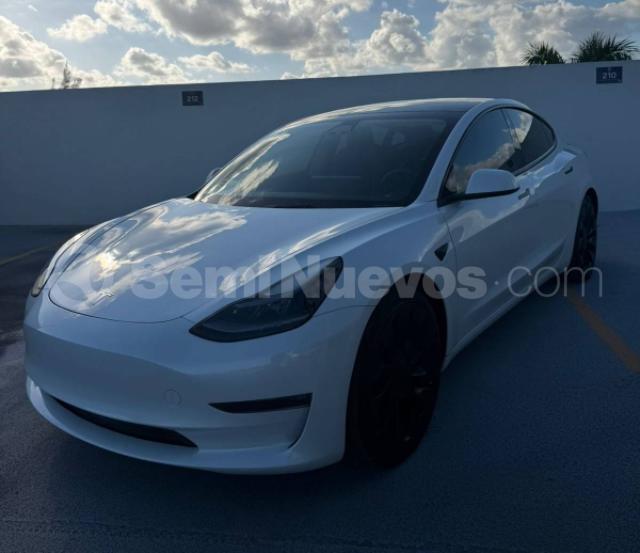 Foto 1 de 3 — 2022 Tesla Model 3 Motor Dual