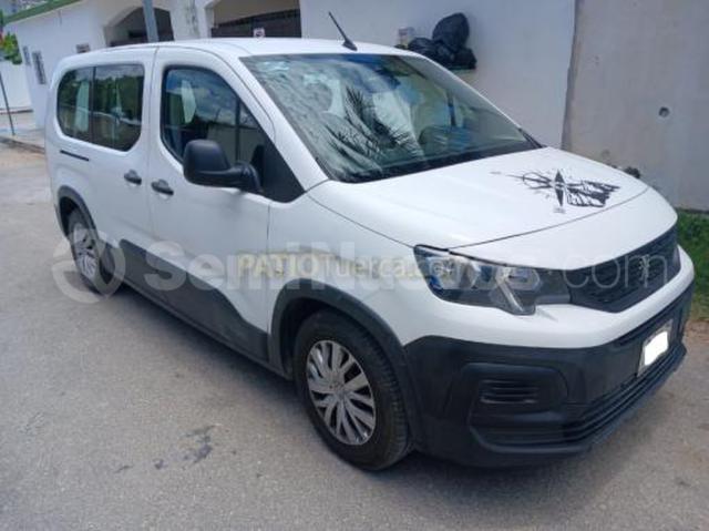 2021 Peugeot Rifter 1.6 Active 5 Pasajeros Mt