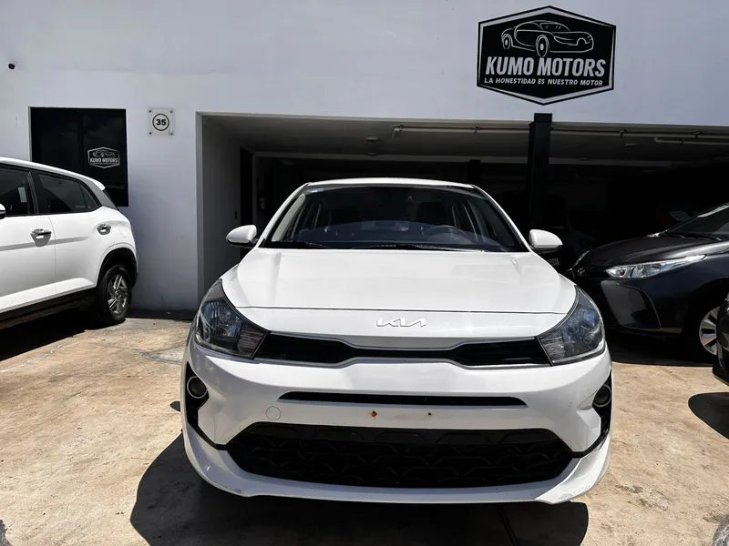 2022 Kia Rio SEDAN L