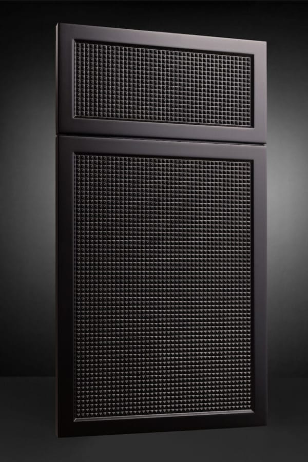Form 25 Pyramid Center Panel D21127 door, Painted · Black Matte