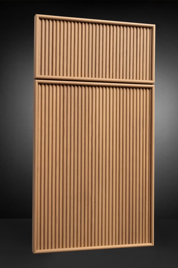 Reeded Radius 8 D20860 door, RC White Oak · Ecru Zero Sheen