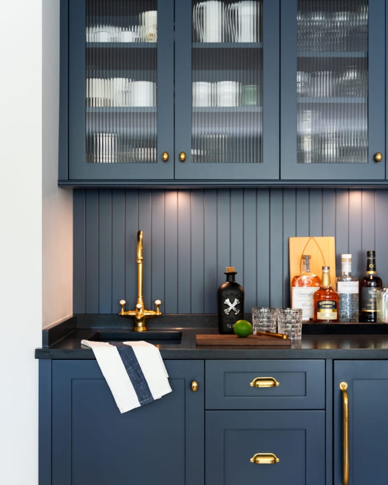 Ocean — Bar · Navy