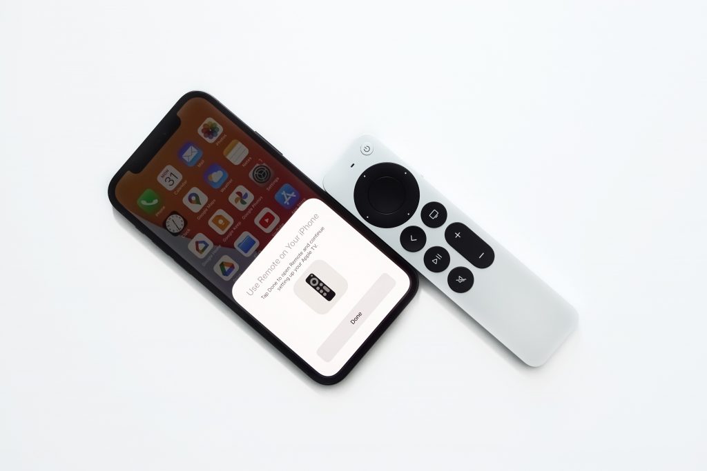 Hey Siri - Social & Companion Robots for the Elderly