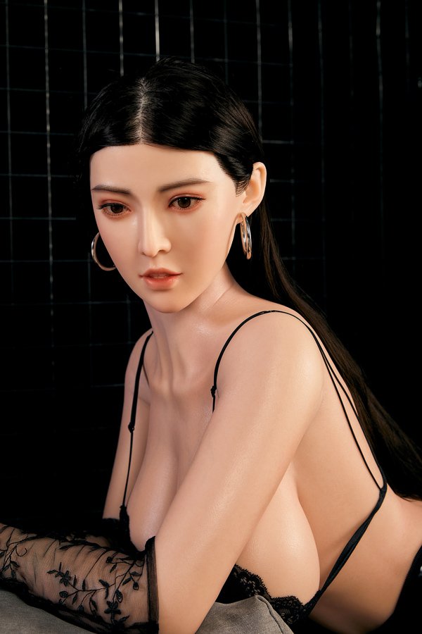 Lifelike White Skin Sex Doll Theodora 165cm