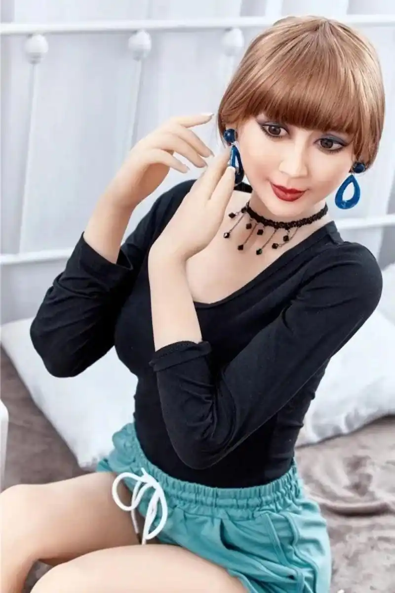 165cm/5.4ft A Cup Flat Chested Most Realistic Sex Doll-Lindsay