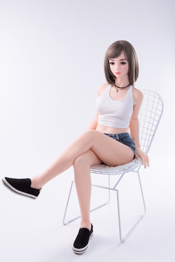 Lifelike Short Hair Sex Doll Elora 150cm