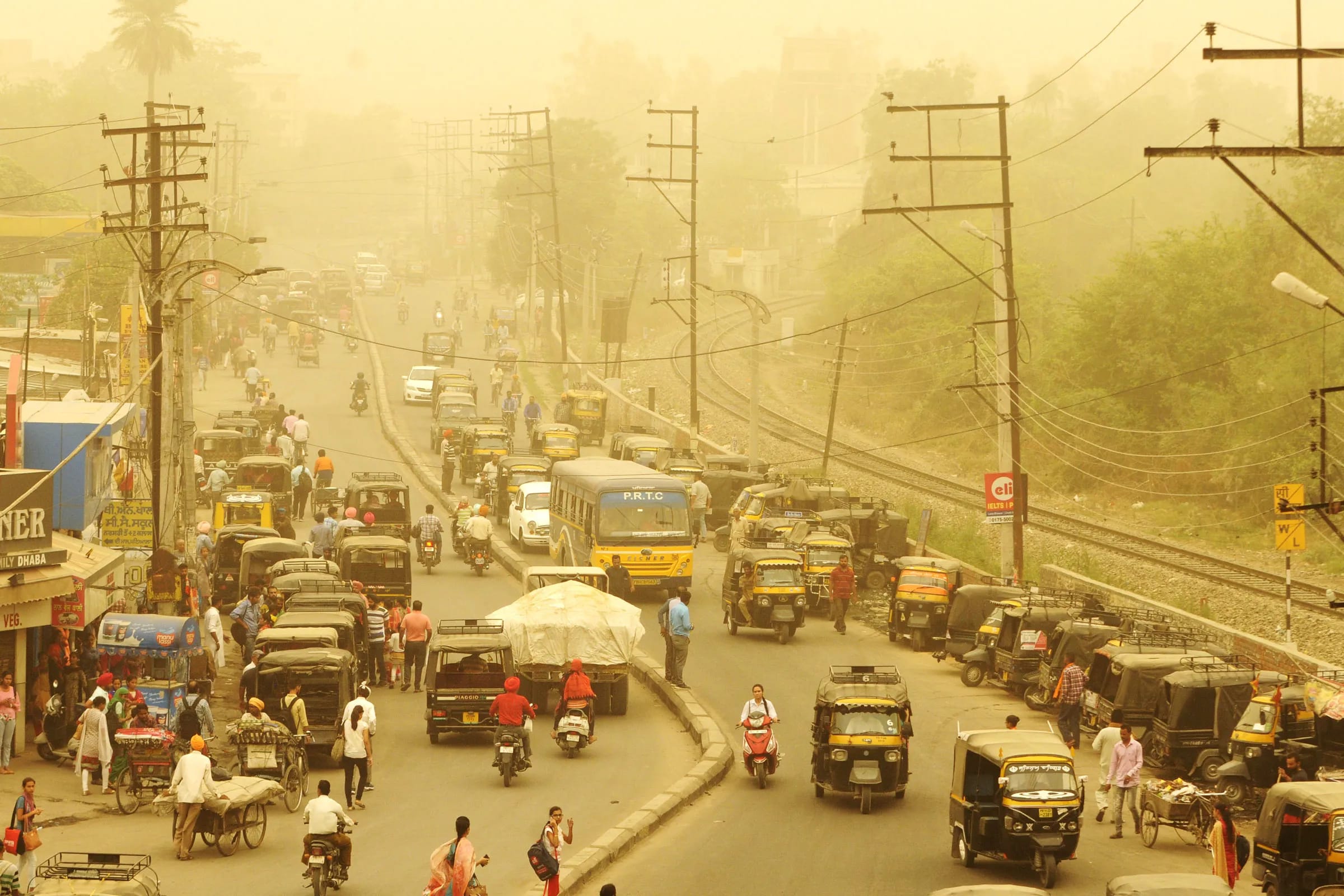 Patna’s Air Quality Deteriorates Sharply with AQI at 334 in Samanpura