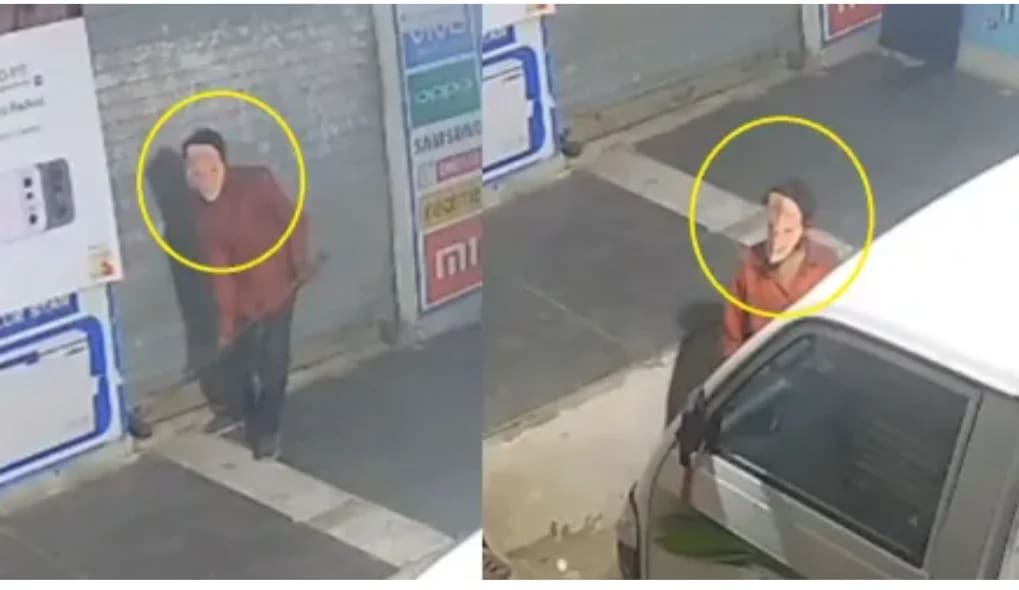 चोरों ने चौकीदार को चोर बना दिया