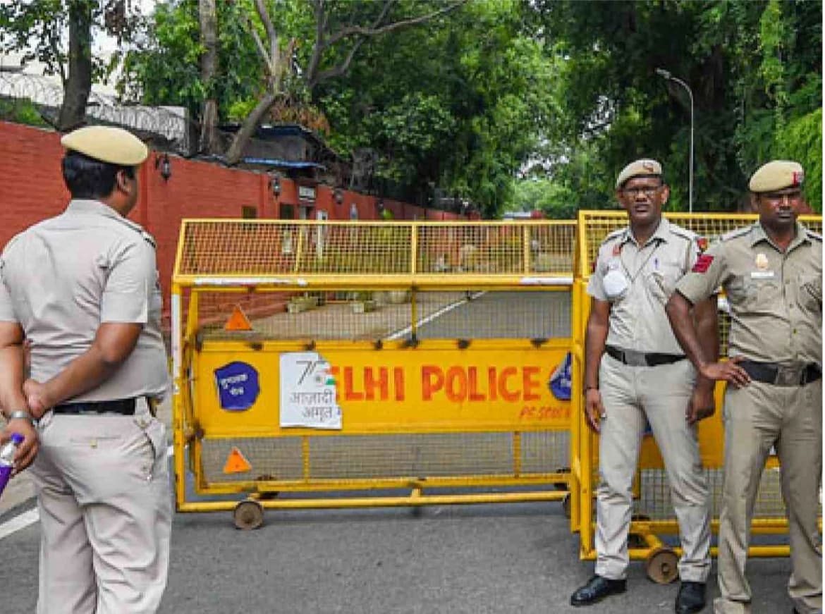 दिल्ली पुलिस लेगी प्रदर्शनकारियों पर एक्शन