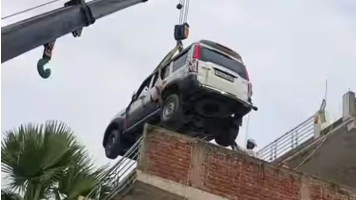 SUV on the roof