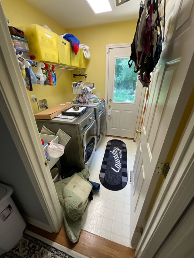 Service image