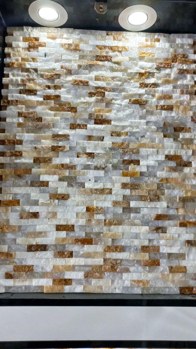 عناصر منحوتة