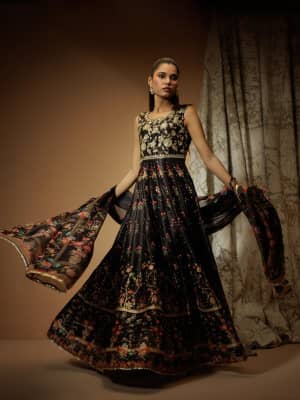 UB-027 -Black Frock