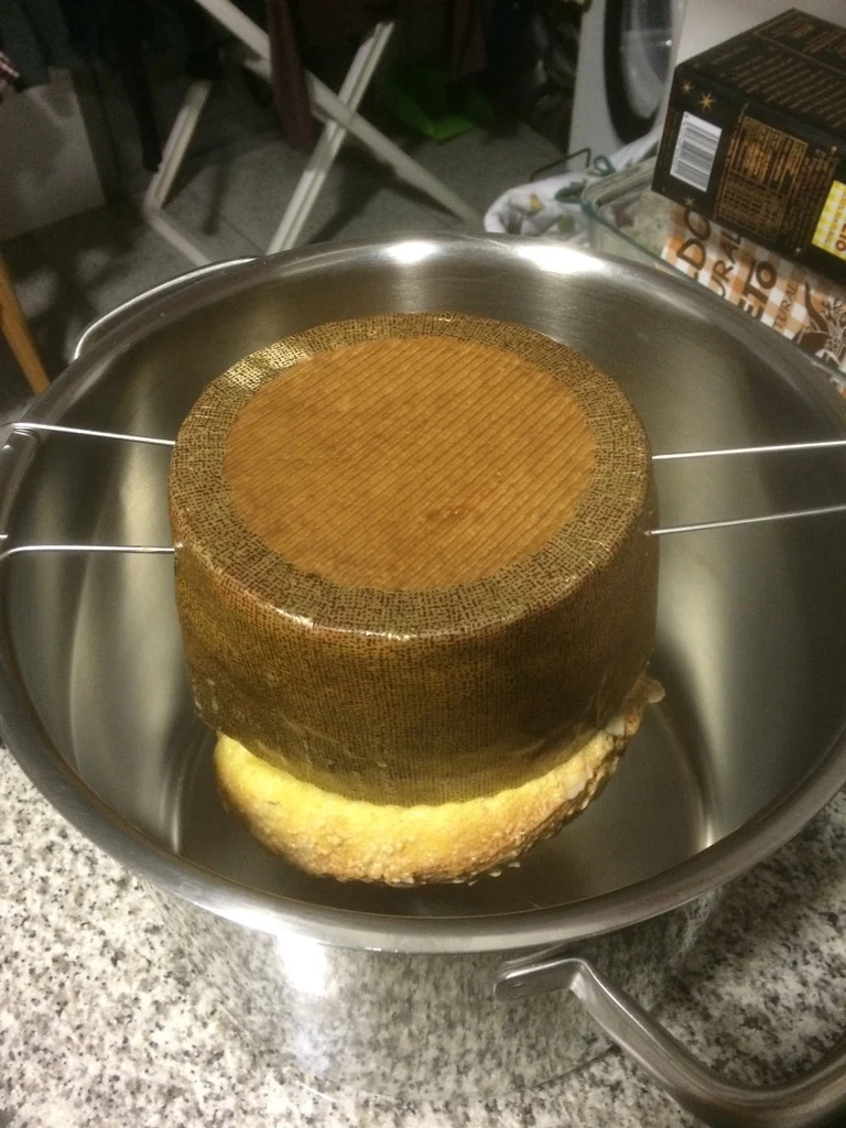 Panettone with Forki Sourdough Starter — Prepare the Crust for the Garnish