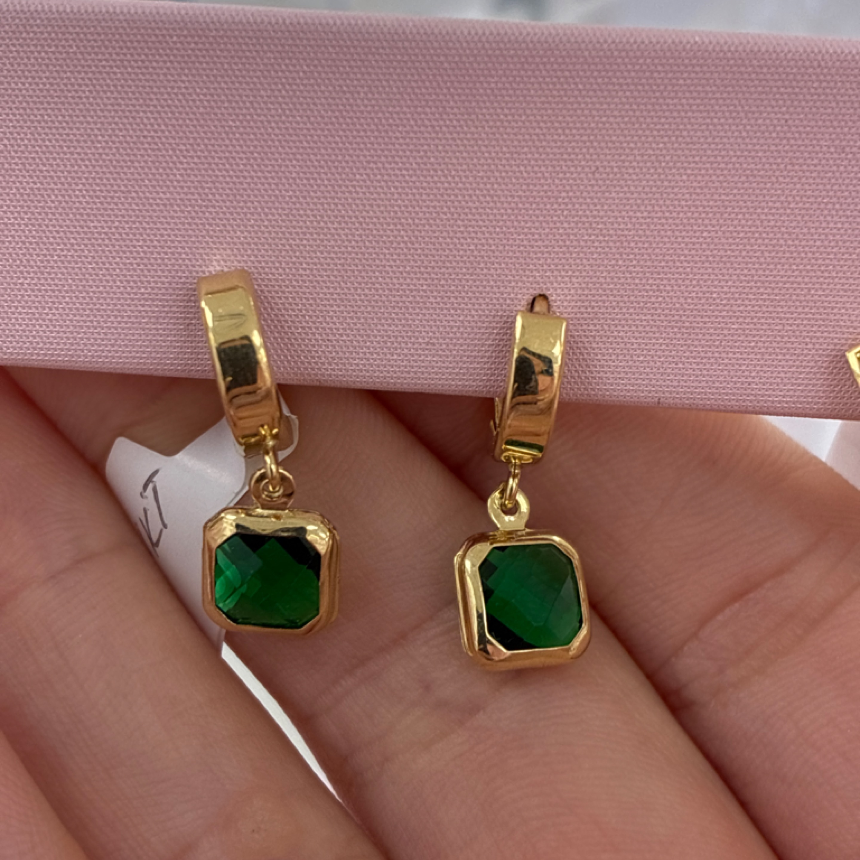 Green stone hoops 14KT