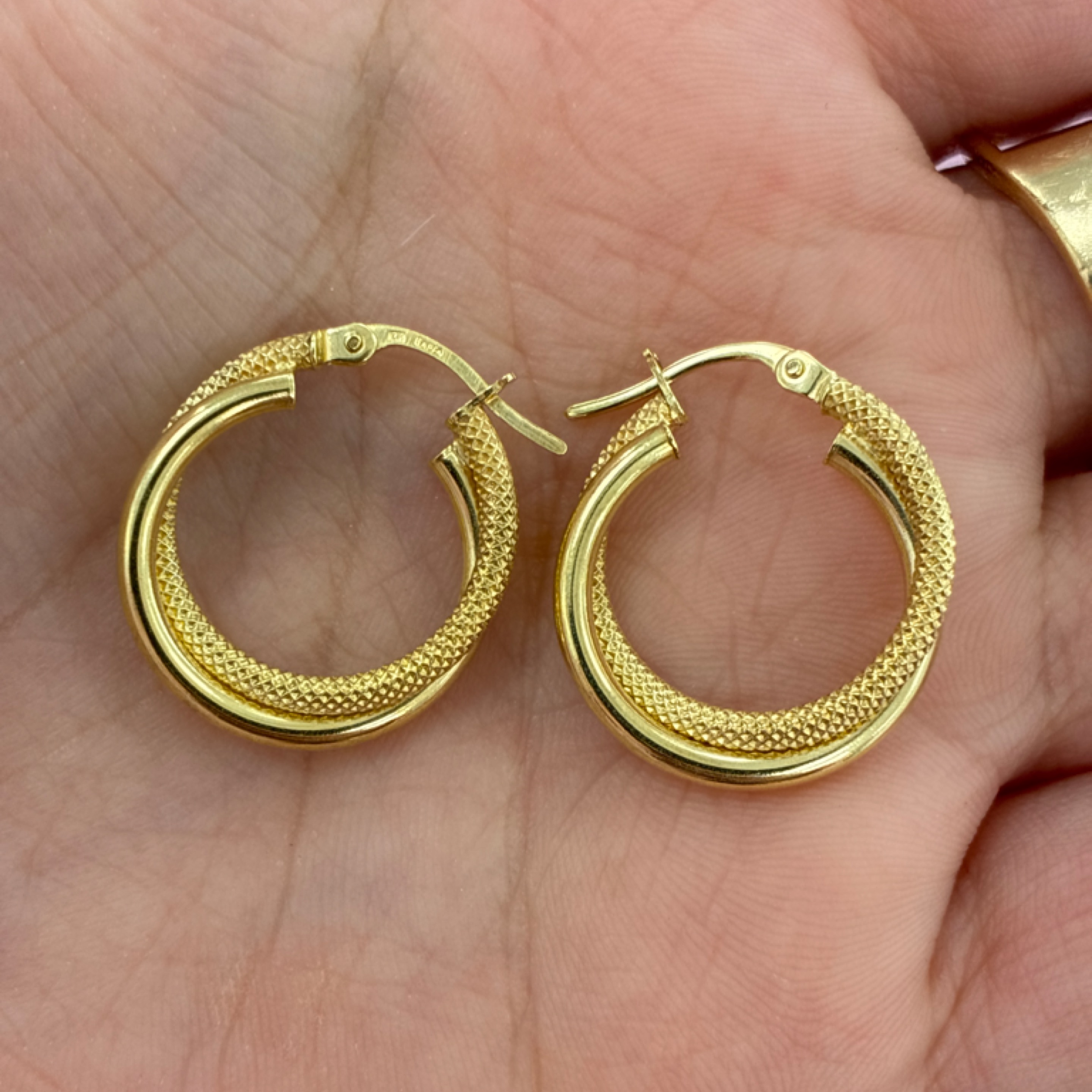 Small two design 14KT