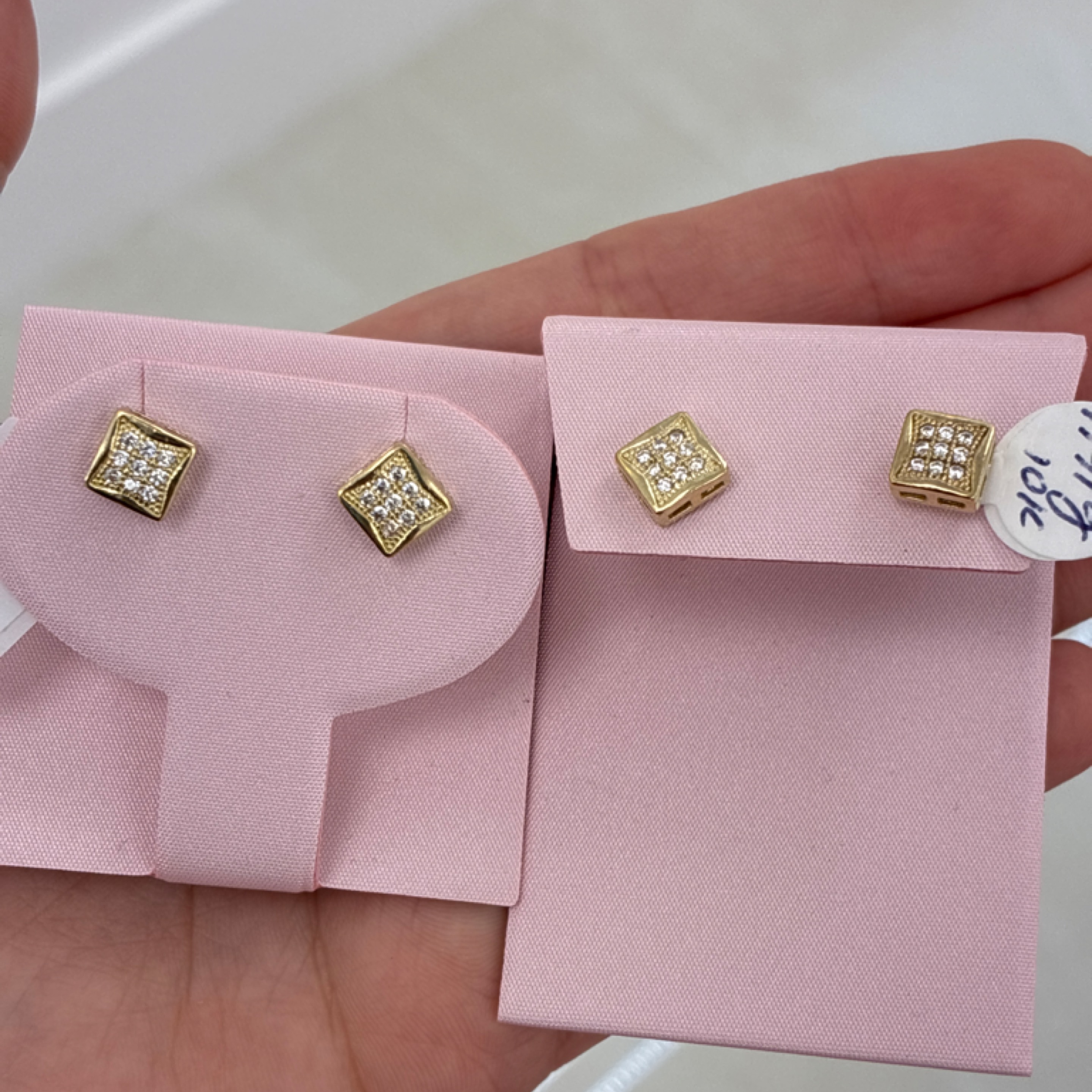 Square small earrings ZC 10KT
