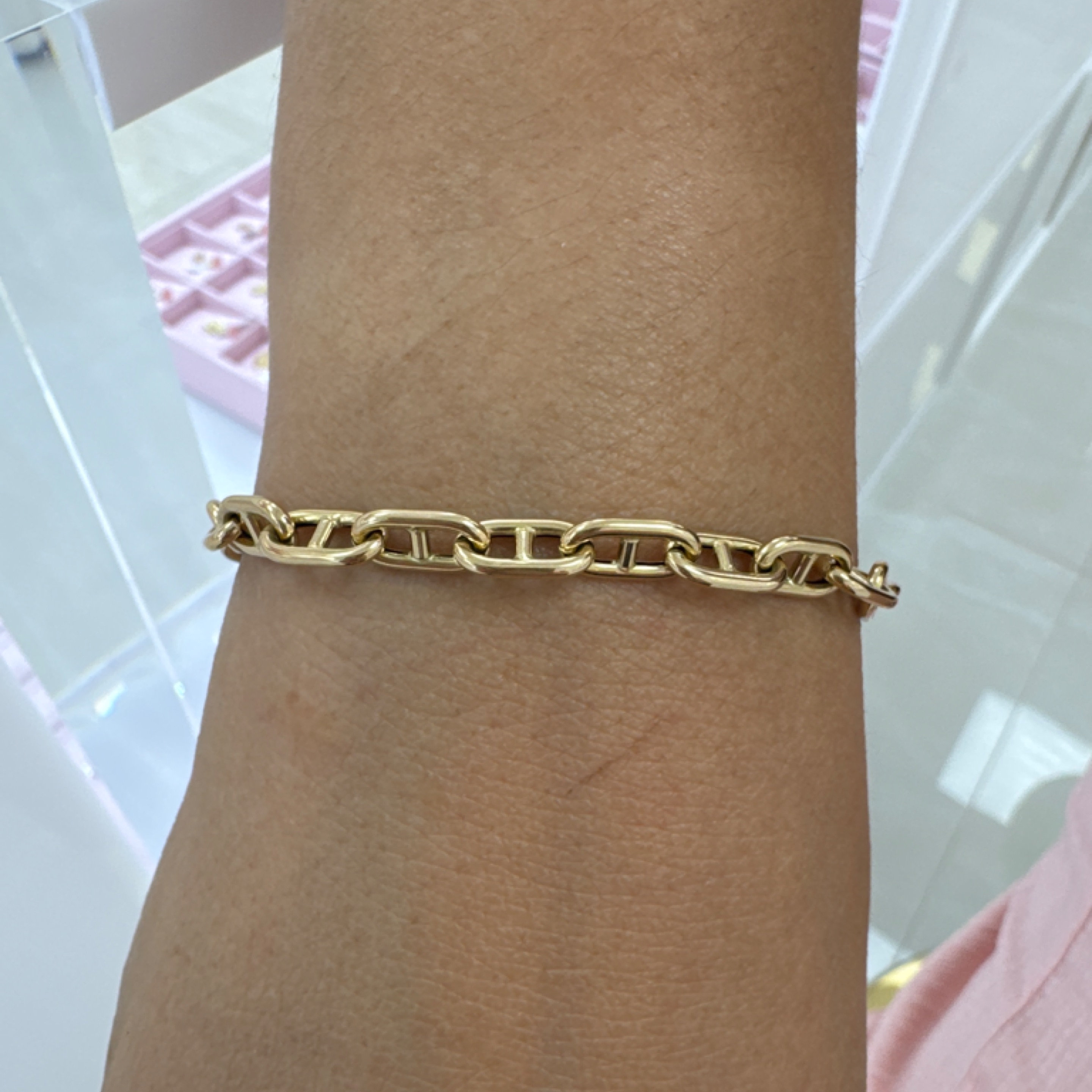 Elongated Gucci bracelet 14KT