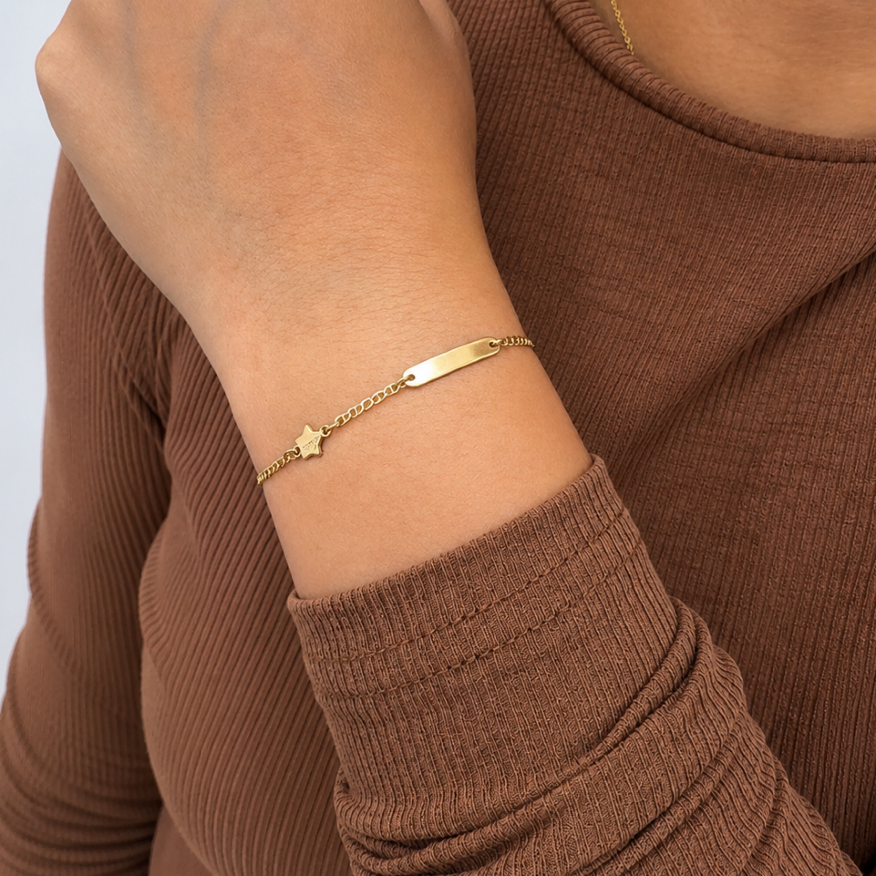 Valentino Baby bracelet & star 14KT