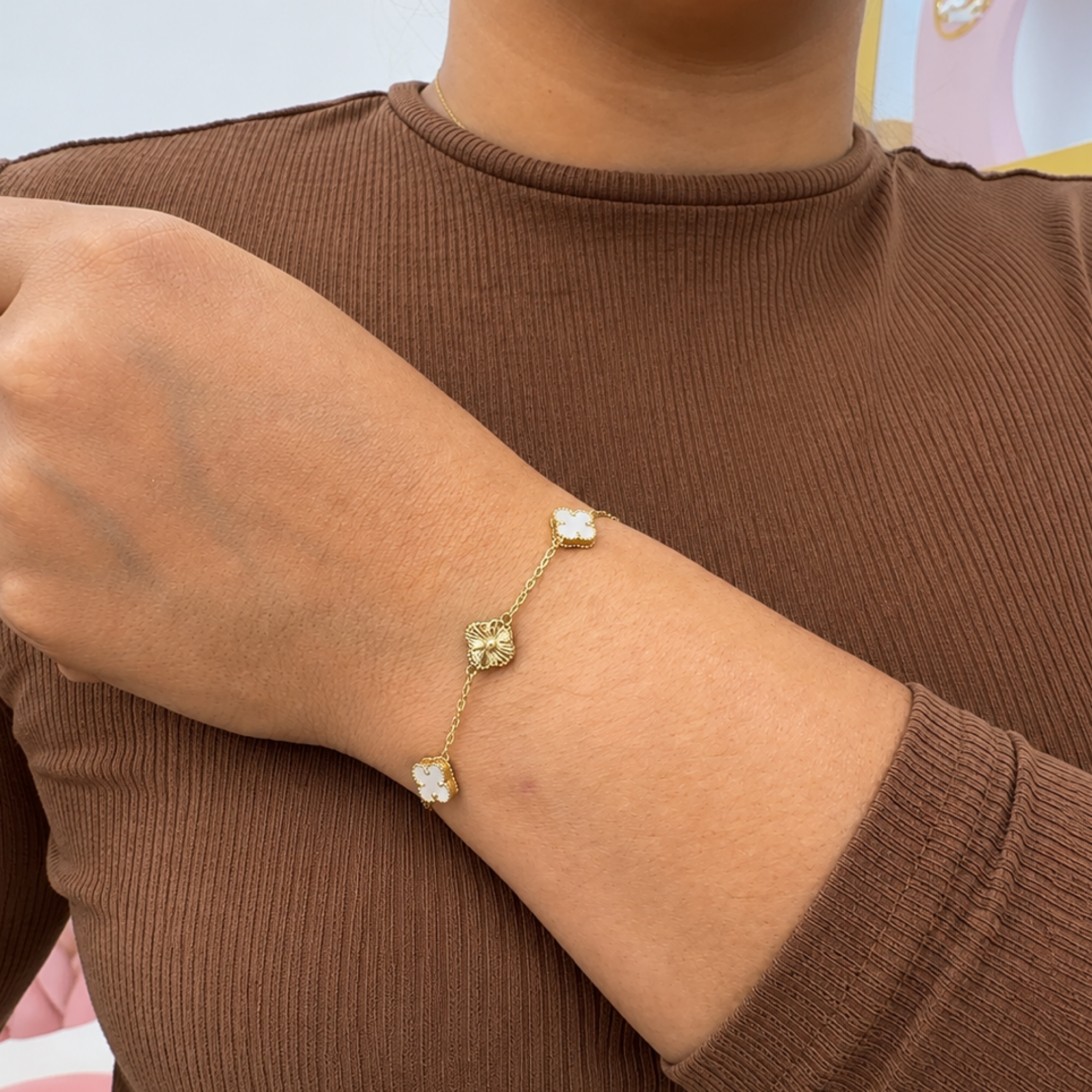 Golden & White Flowers bracelet 14KT