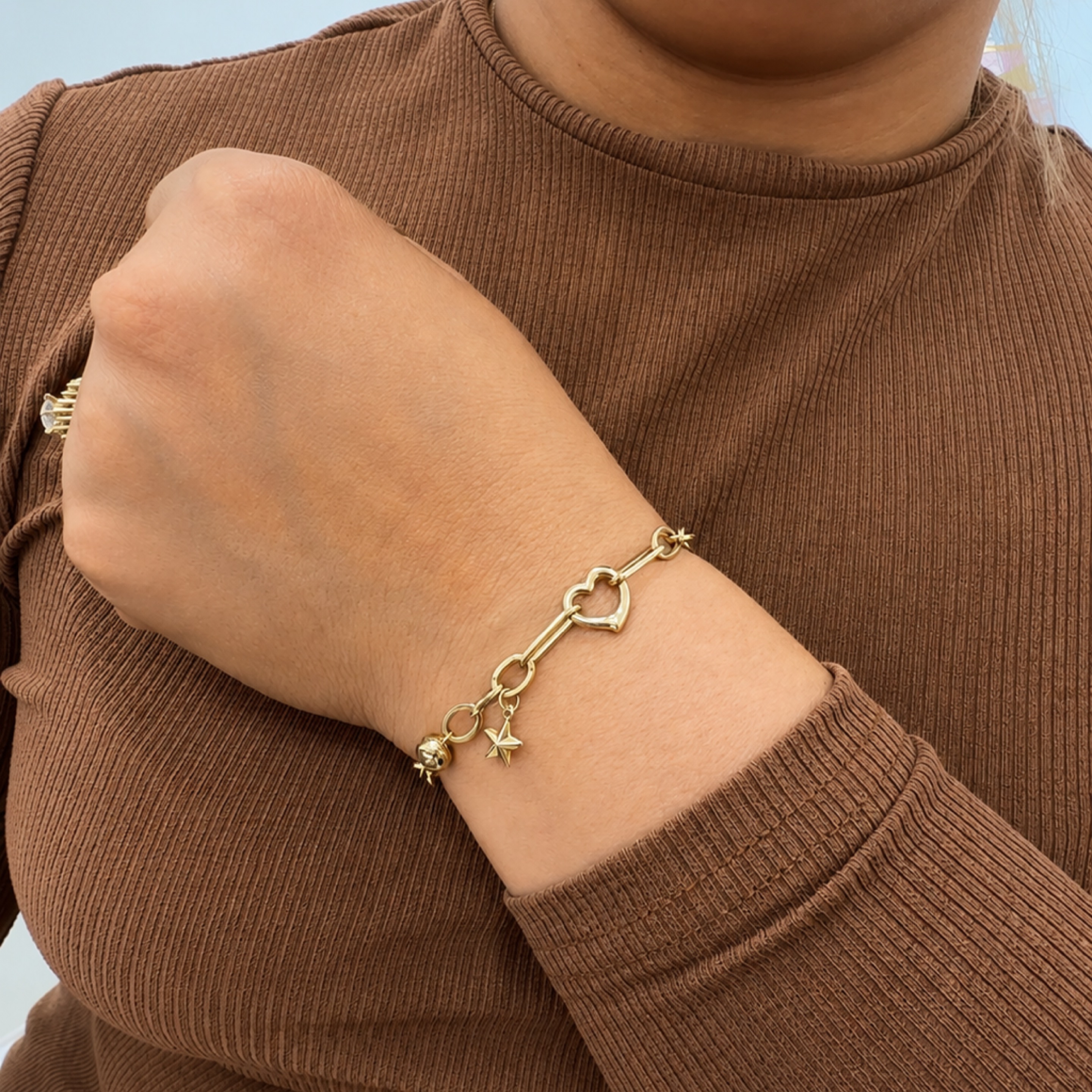 Paper clip bracelet with pendant 14KT
