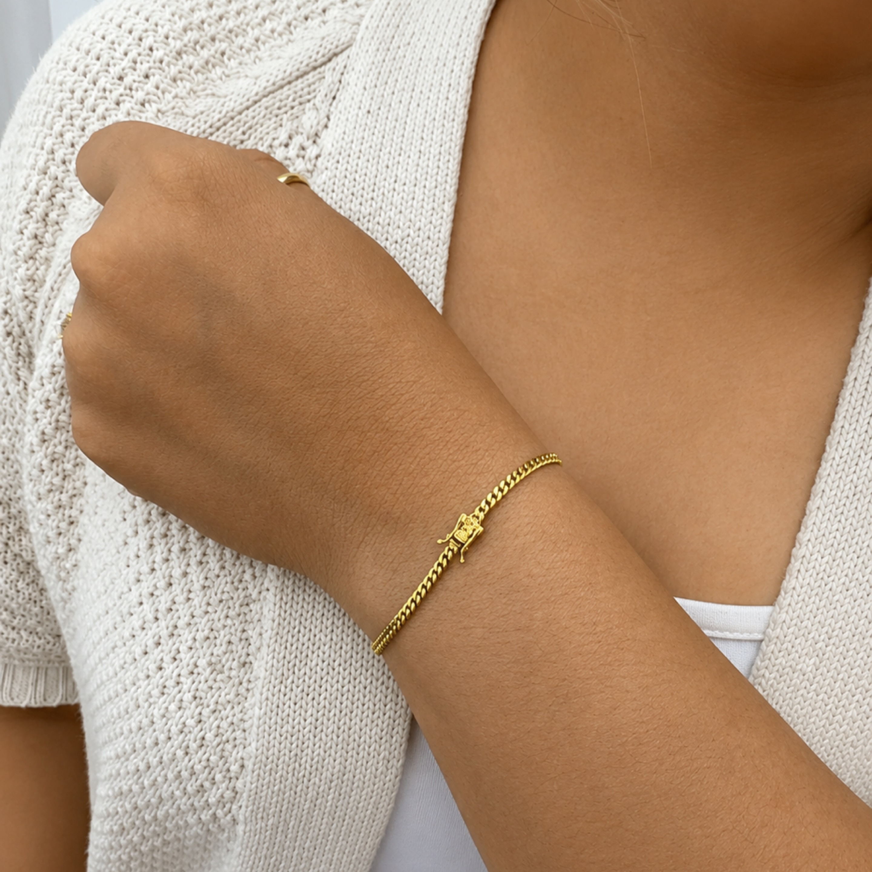 Micro Cuban link bracelet 3mm 10KT