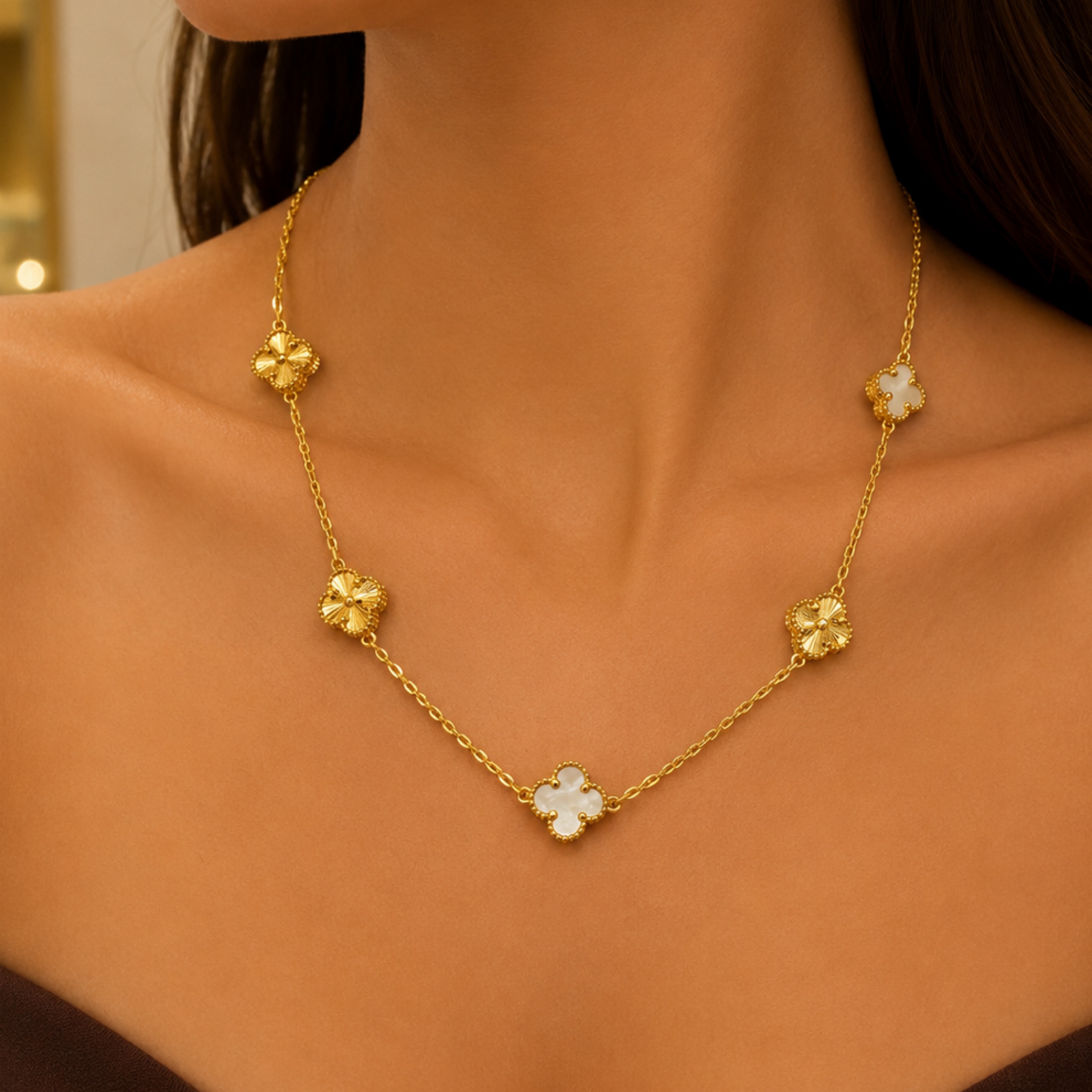 Two-color flower chain 14KT